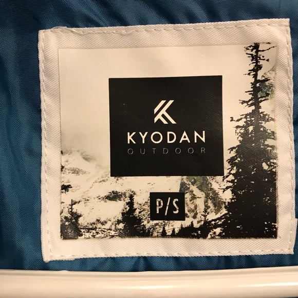 Kyodan small outdoor puffer vest jacket - Picture 5 of 9